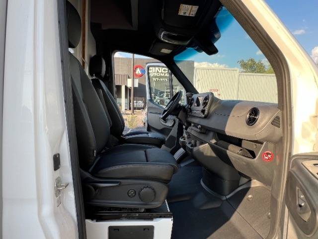 Used 2024 Mercedes-Benz Sprinter 3500 image 24
