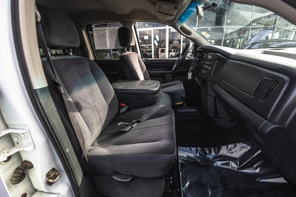 Used 2005 Dodge Ram 2500 Truck SLT w/ Trailer Tow Group image 27