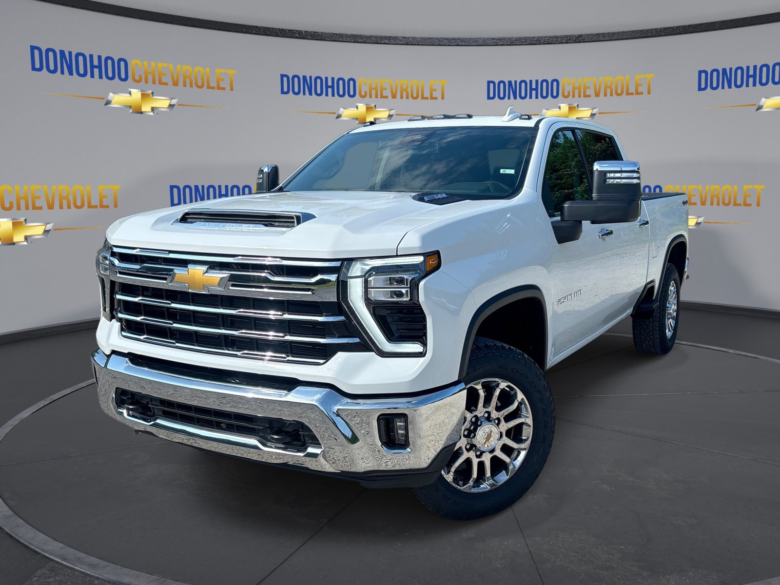New 2026 Chevrolet Silverado 2500 LTZ AWD/4WD image 4