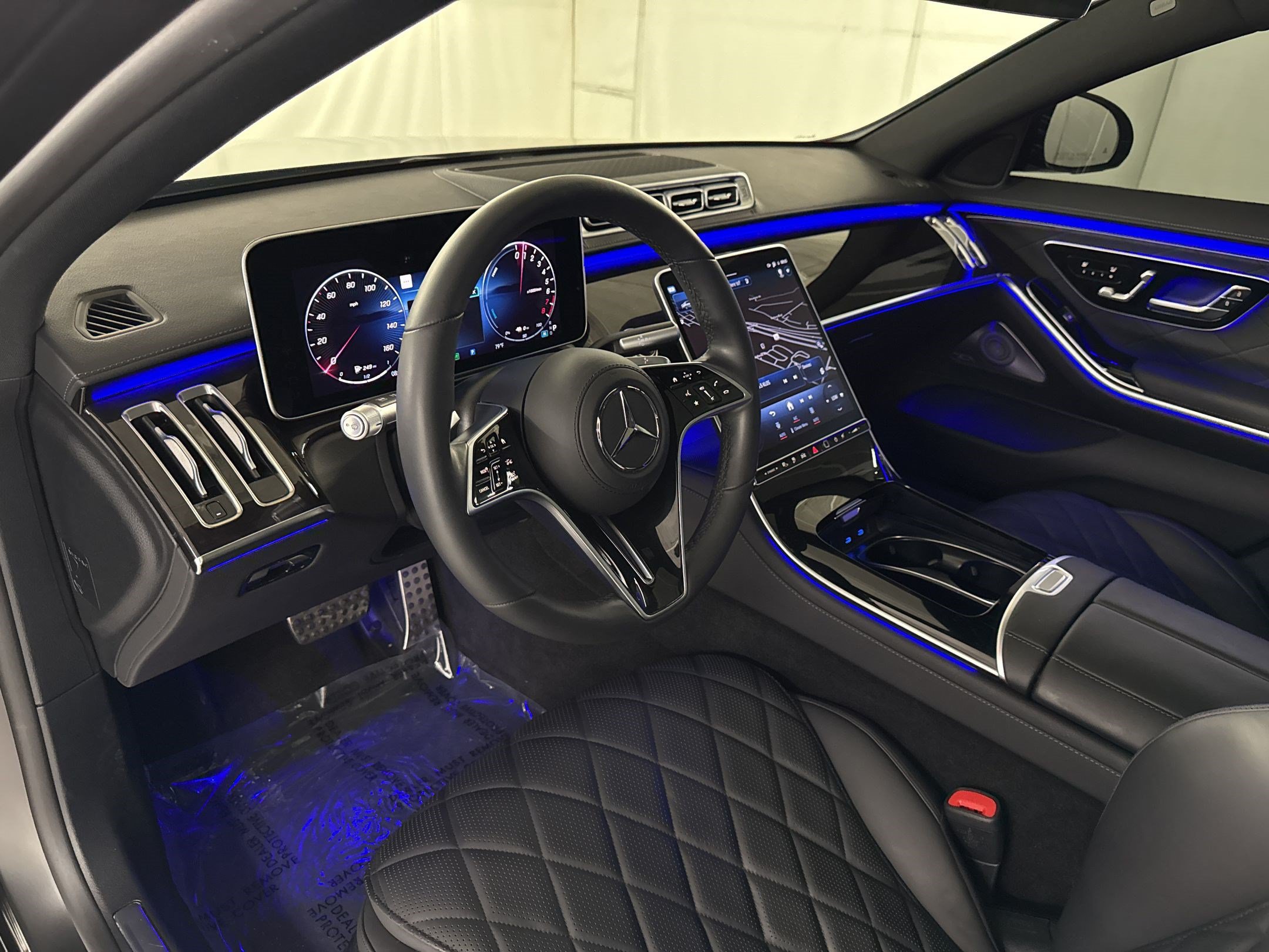 Certified 2026 Mercedes-Benz S 580e 4MATIC Sedan image 4