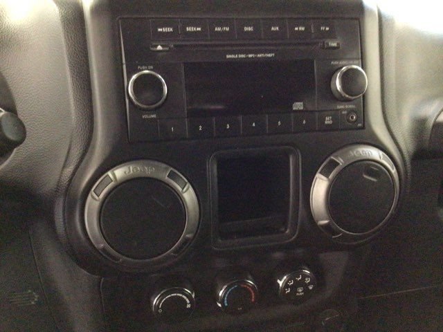 Used 2016 Jeep Wrangler Unlimited Sport w/ Dual Top Group AWD/4WD image 12