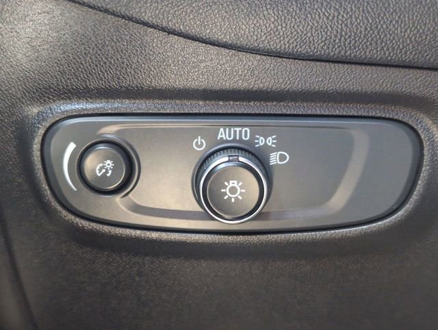 Certified 2023 Chevrolet Equinox RS w/ RS Leather Package image 18