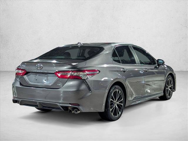Used 2019 Toyota Camry SE FWD image 5