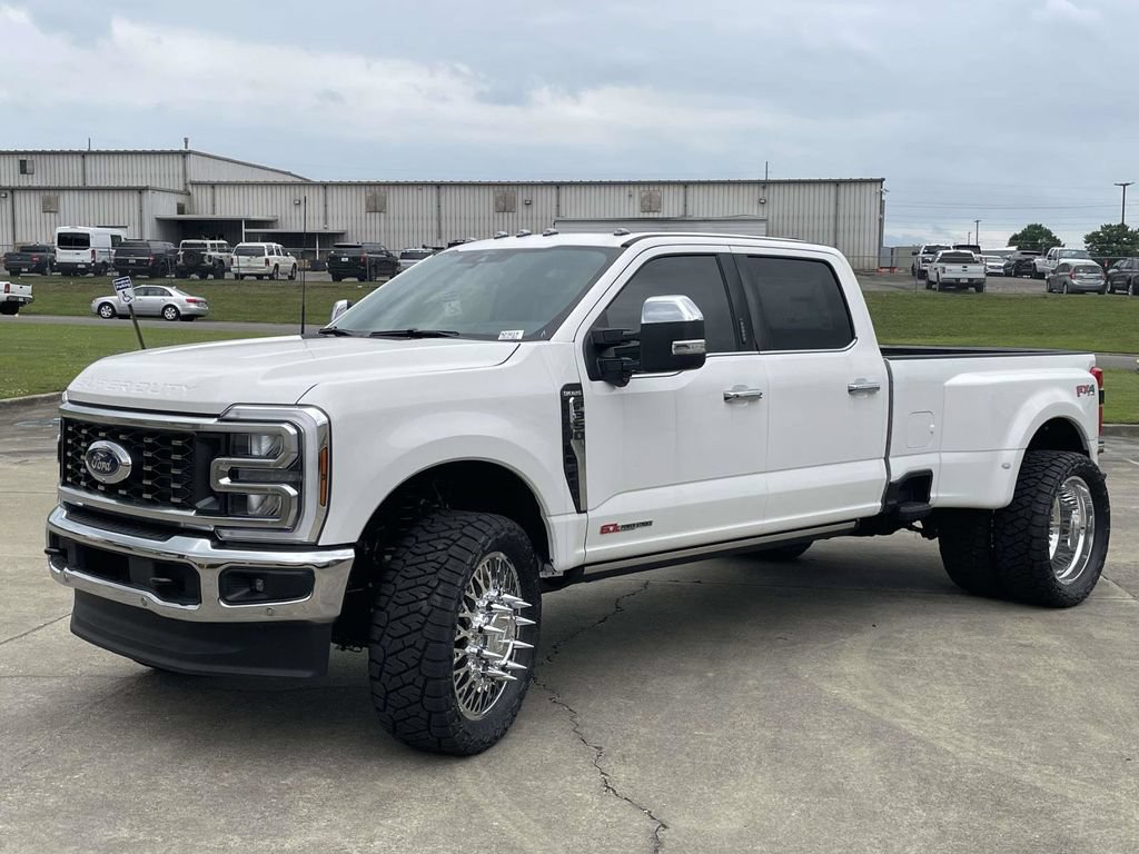 New 2026 Ford F350 King Ranch w/ Chrome Package AWD/4WD image 7