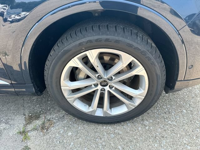 Used 2025 Audi Q7 3.0T Premium Plus AWD/4WD image 50