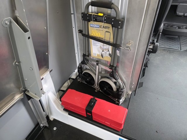 Used 2024 RAM ProMaster 3500 w/ Delivery Van Package image 20