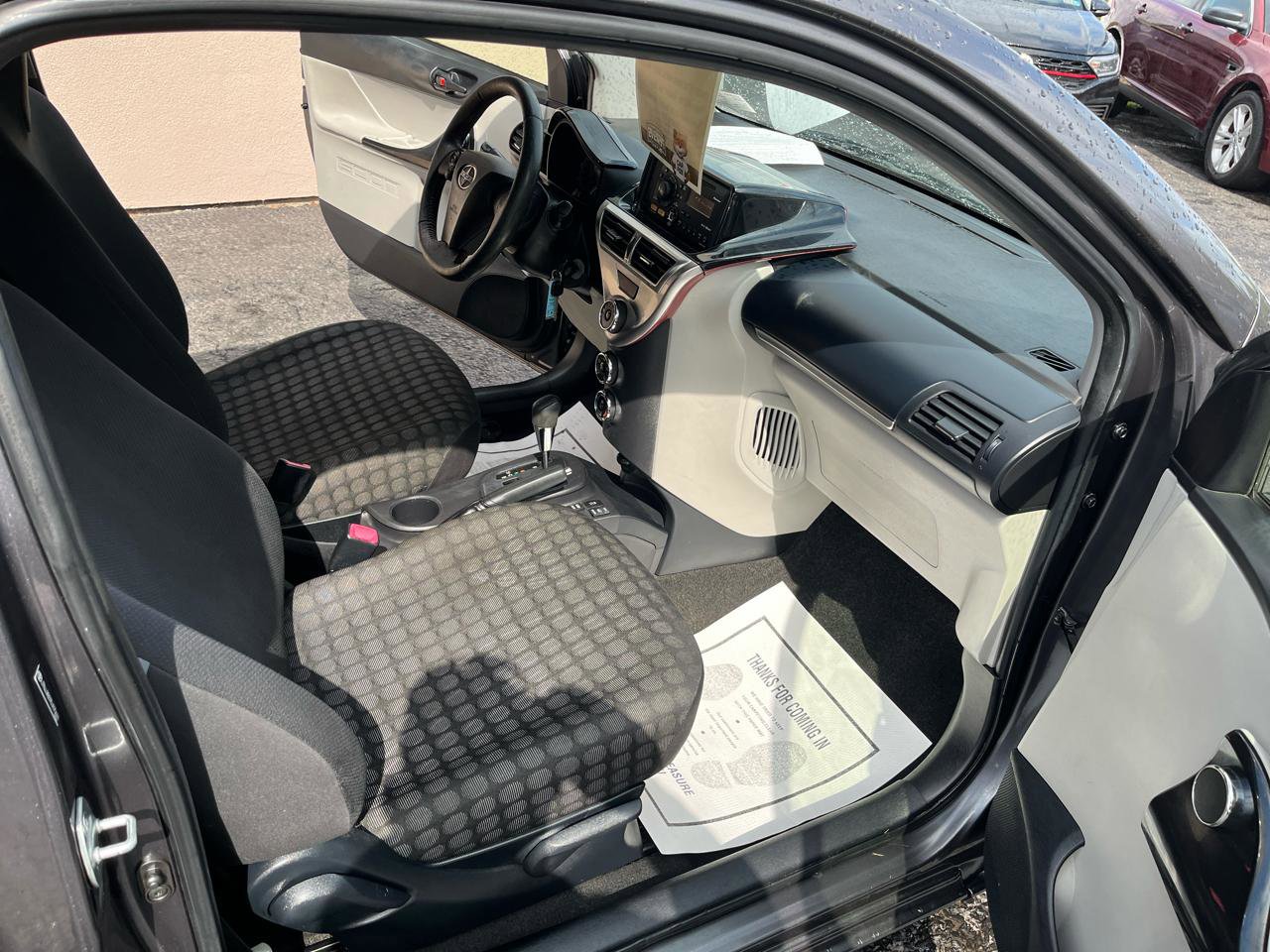 Used 2013 Scion iQ image 23