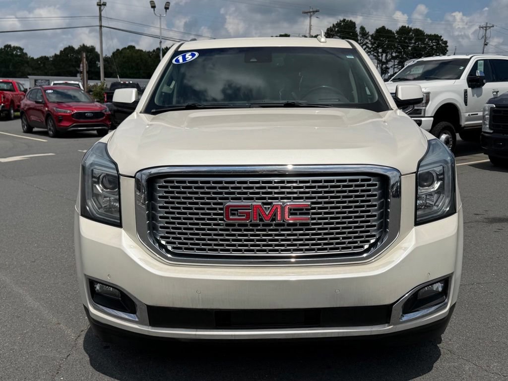 Used 2015 GMC Yukon XL Denali w/ Premium Package AWD/4WD image 10
