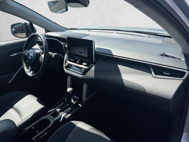 Certified 2025 Toyota Corolla Cross XLE image 22