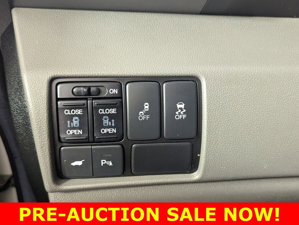 Used 2012 Honda Odyssey Touring image 13