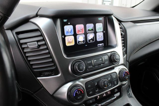 Used 2018 Chevrolet Suburban LT image 16