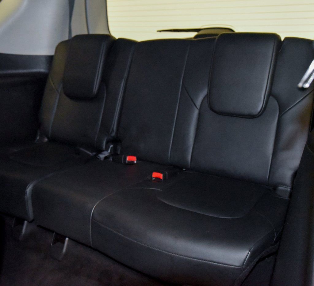 Used 2024 INFINITI QX80 Luxe image 7