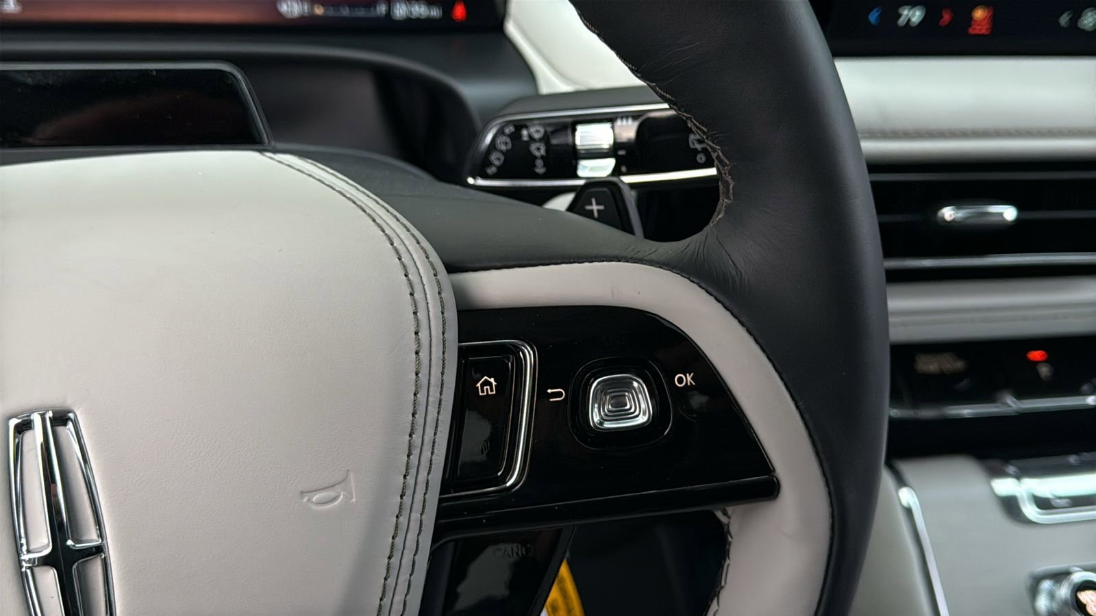 New 2026 Lincoln Aviator Reserve image 30