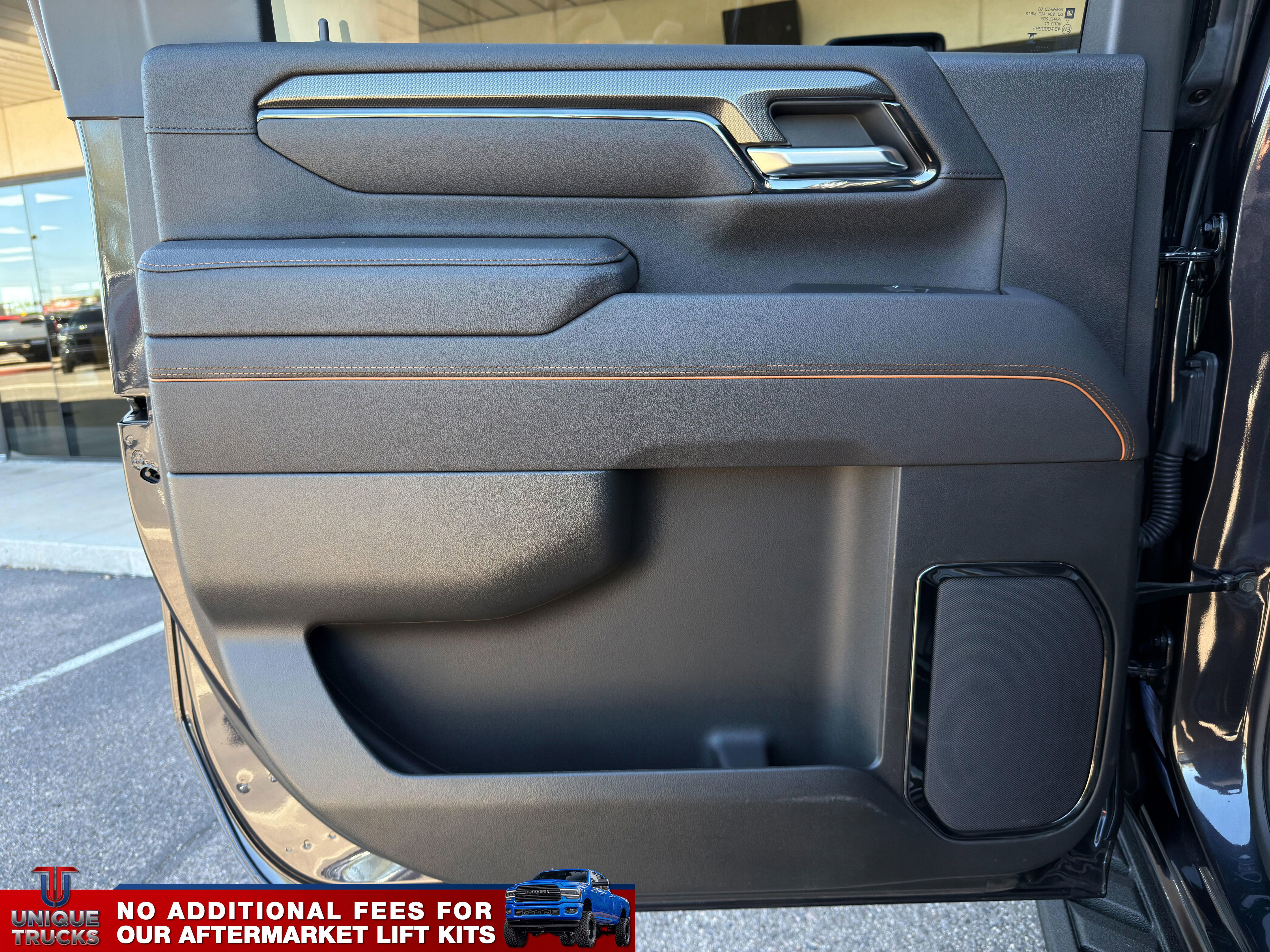 Used 2025 GMC Sierra 2500 AT4 w/ AT4 Premium Plus Package AWD/4WD image 22