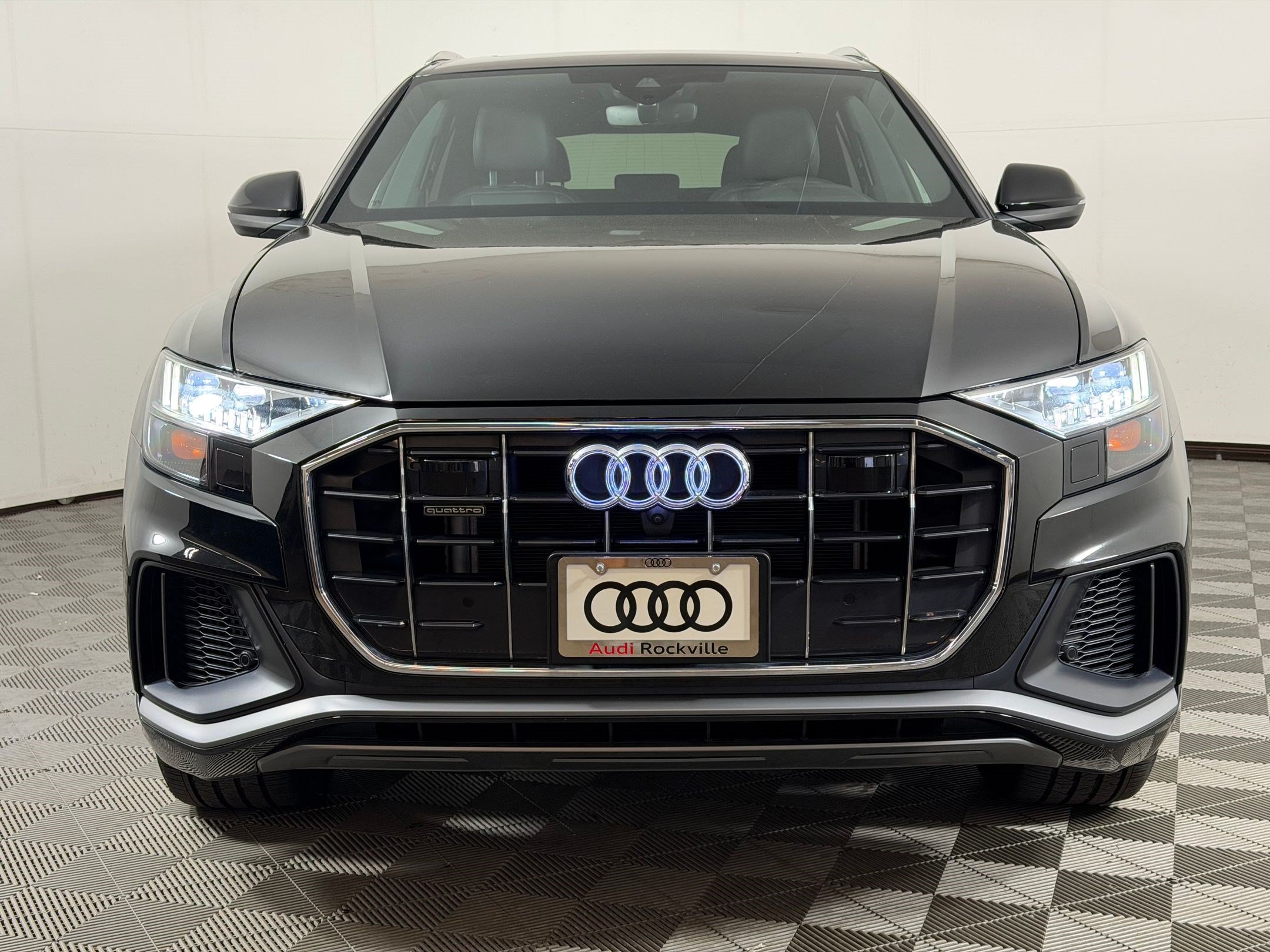 Used 2023 Audi Q8 Premium Plus w/ Premium Plus Package AWD/4WD image 6