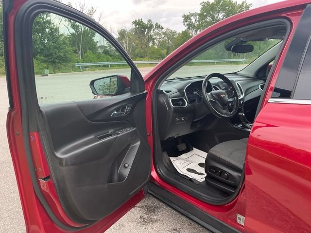 Used 2020 Chevrolet Equinox LT AWD/4WD image 15
