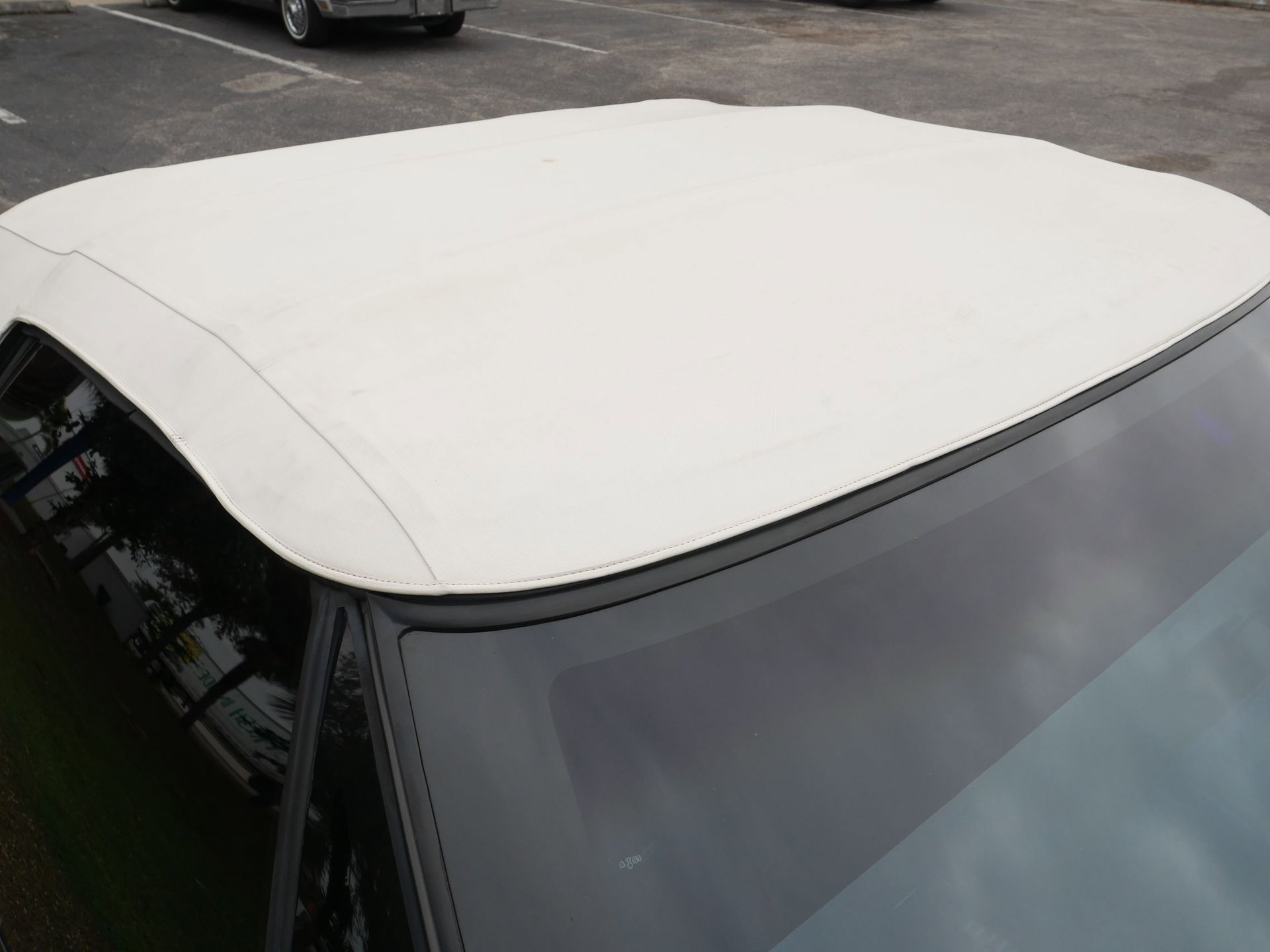 Used 1990 Buick Reatta Convertible image 30