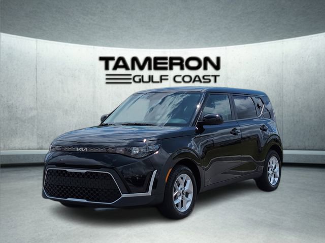 Used 2025 Kia Soul LX w/ LX Technology Package