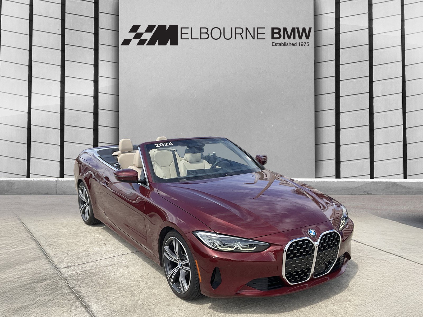 Certified 2024 BMW 430i Convertible w/ Premium Package RWD image 7
