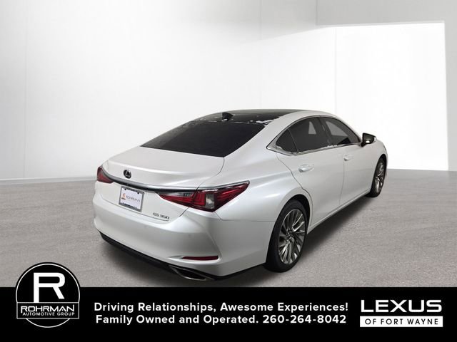 Used 2020 Lexus ES 350 Ultra Luxury w/ Accessory Package image 7