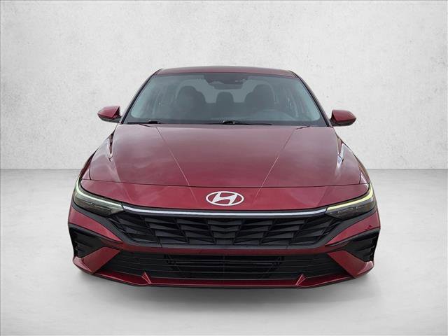 Used 2024 Hyundai Elantra SEL video 2