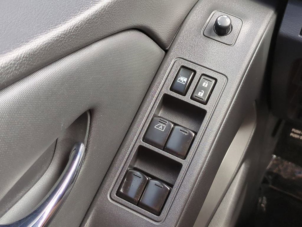 Certified 2022 Nissan Frontier SV image 24