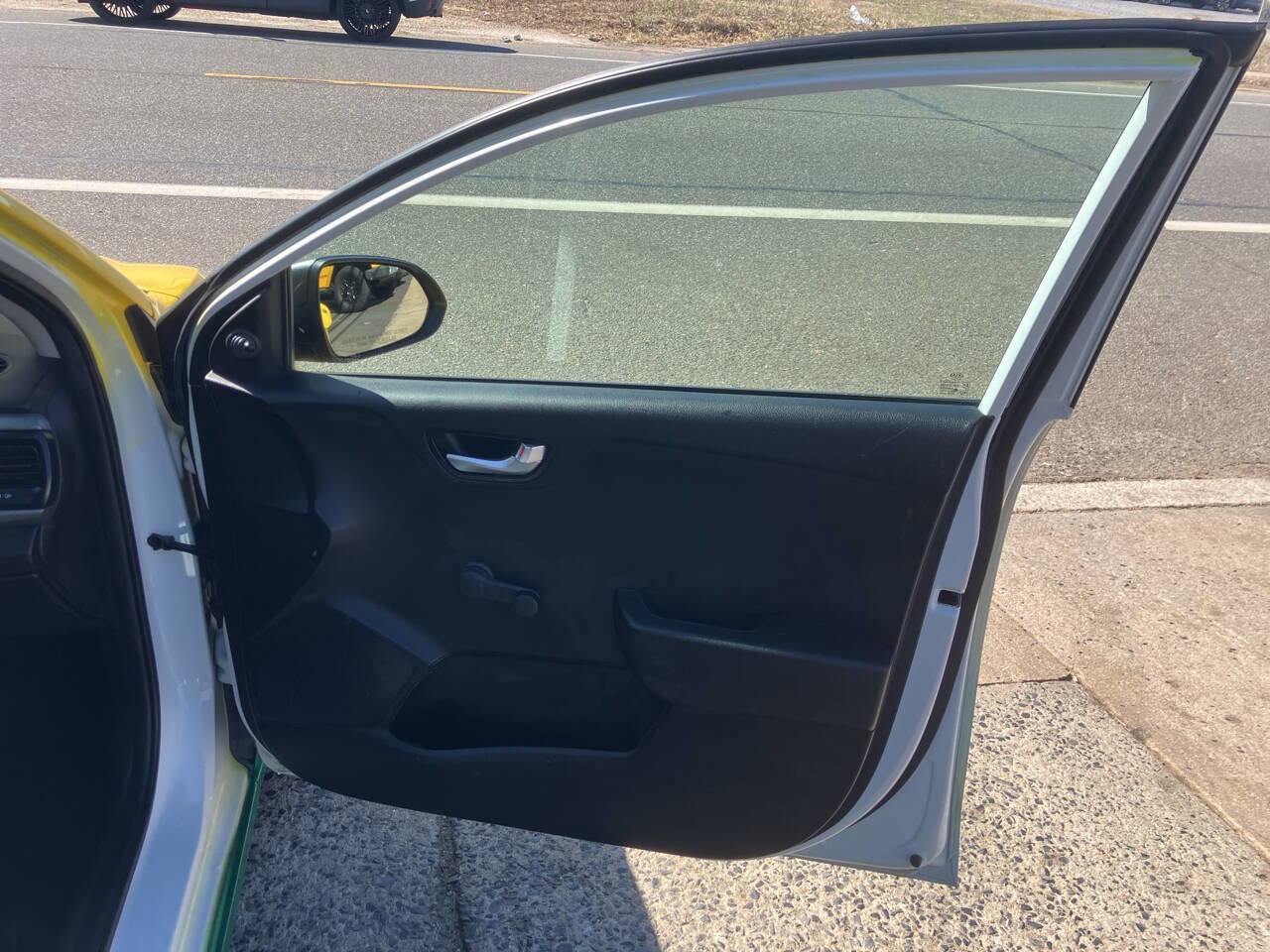 Used 2018 Kia Rio LX FWD image 17