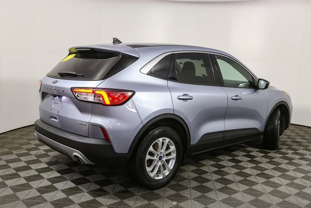 Used 2022 Ford Escape SE w/ Convenience Package image 13