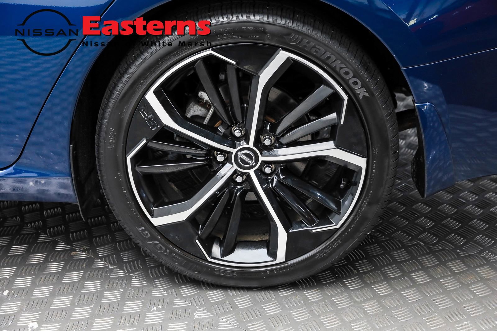 Used 2023 Nissan Altima 2.5 SR w/ SR Premium Package FWD image 8