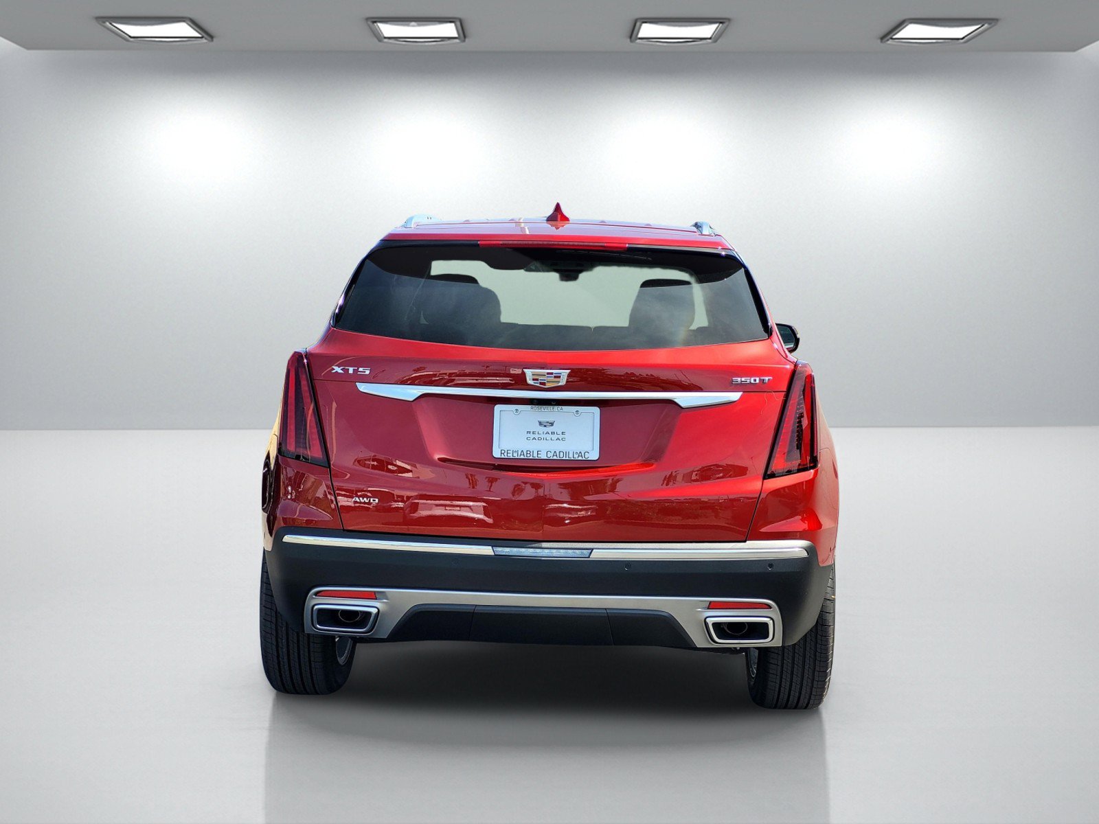 New 2026 Cadillac XT5 Premium Luxury w/ Driver Assist Package AWD/4WD image 5