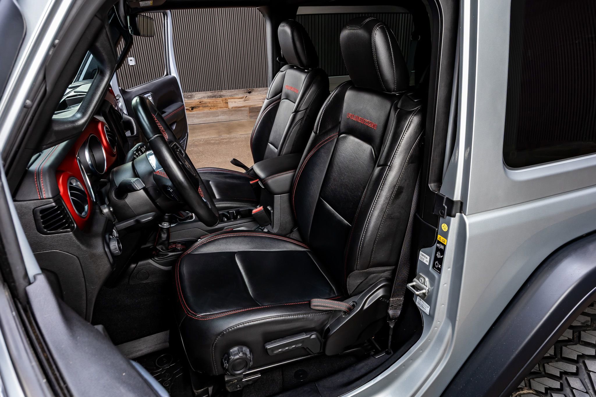 Used 2022 Jeep Wrangler Rubicon AWD/4WD image 29