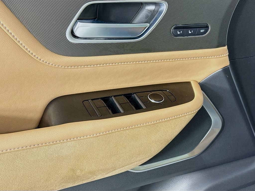 Used 2025 INFINITI QX80 Luxe w/ Exterior Package AWD/4WD image 19