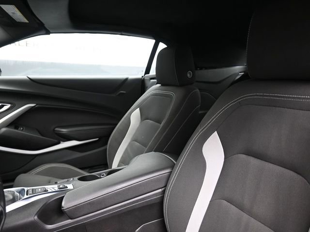 Used 2023 Chevrolet Camaro LT w/ RS Package image 16