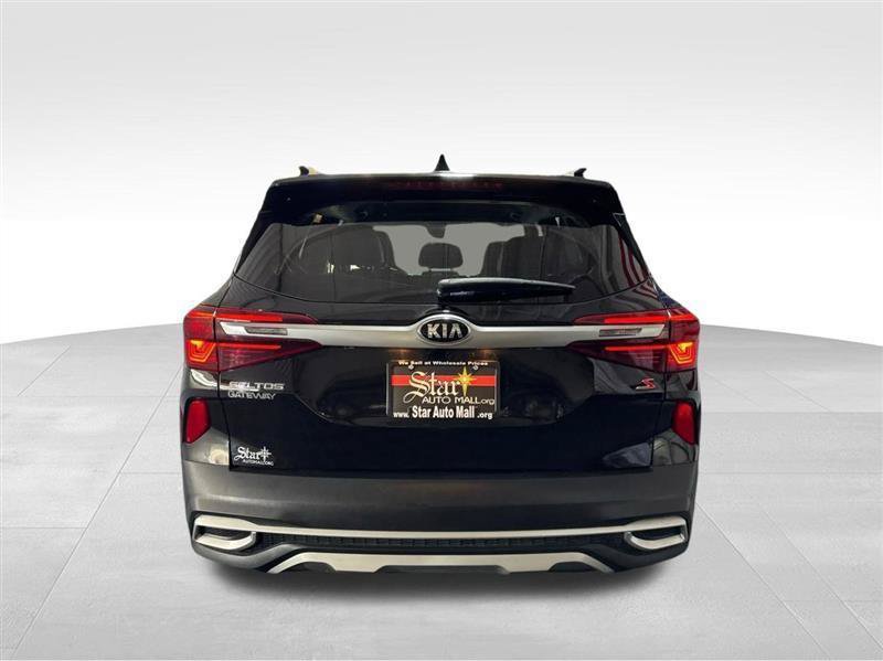 Used 2021 Kia Seltos S AWD/4WD image 6