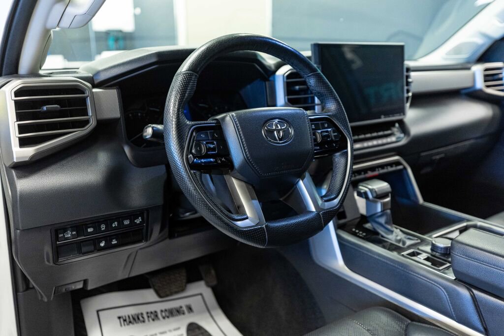 Used 2023 Toyota Tundra Limited AWD/4WD image 10
