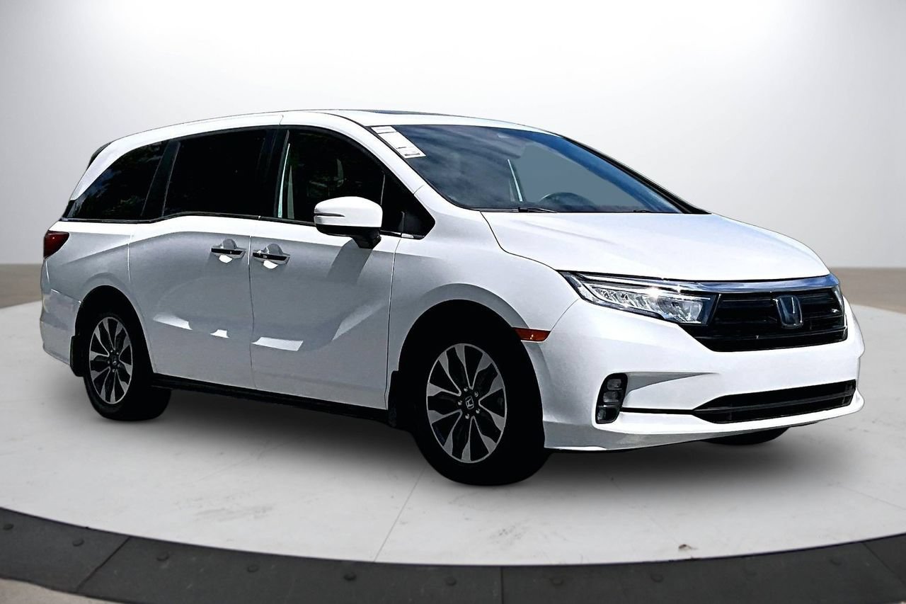 Used 2023 Honda Odyssey EX-L image 2