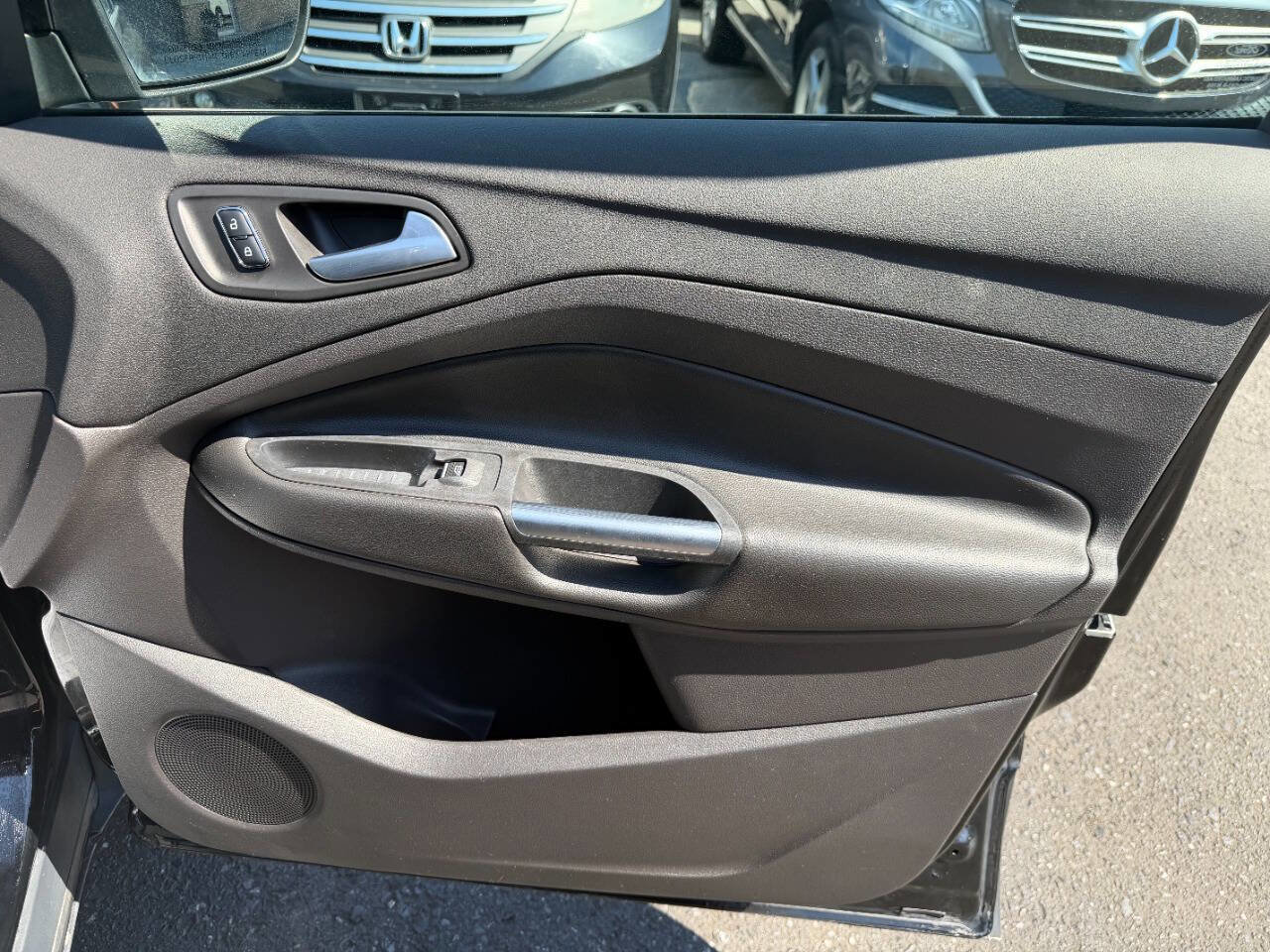 Used 2016 Ford Escape Titanium w/ Equipment Group 301A AWD/4WD image 43