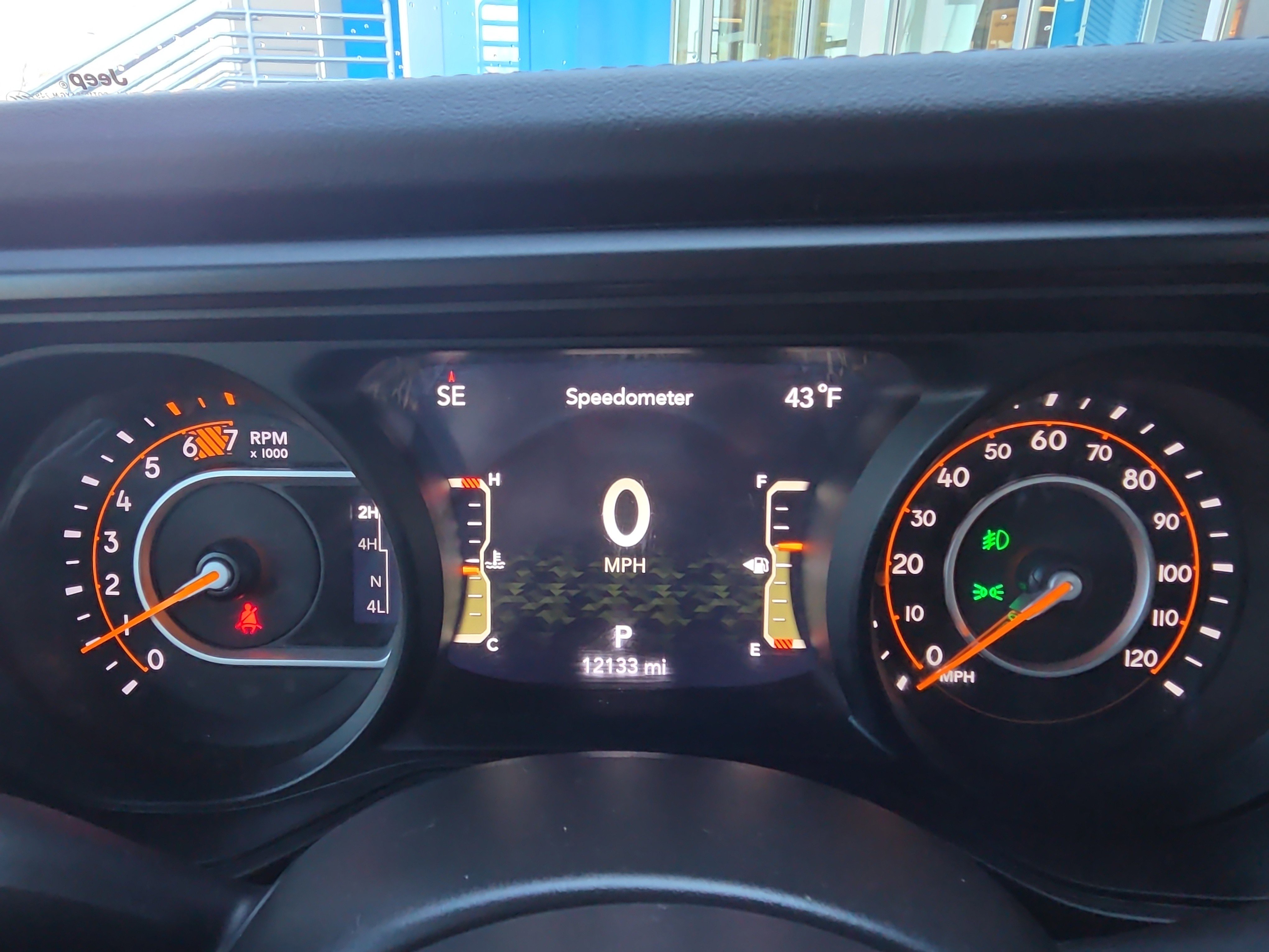 Used 2024 Jeep Wrangler Sahara w/ Technology Group image 19