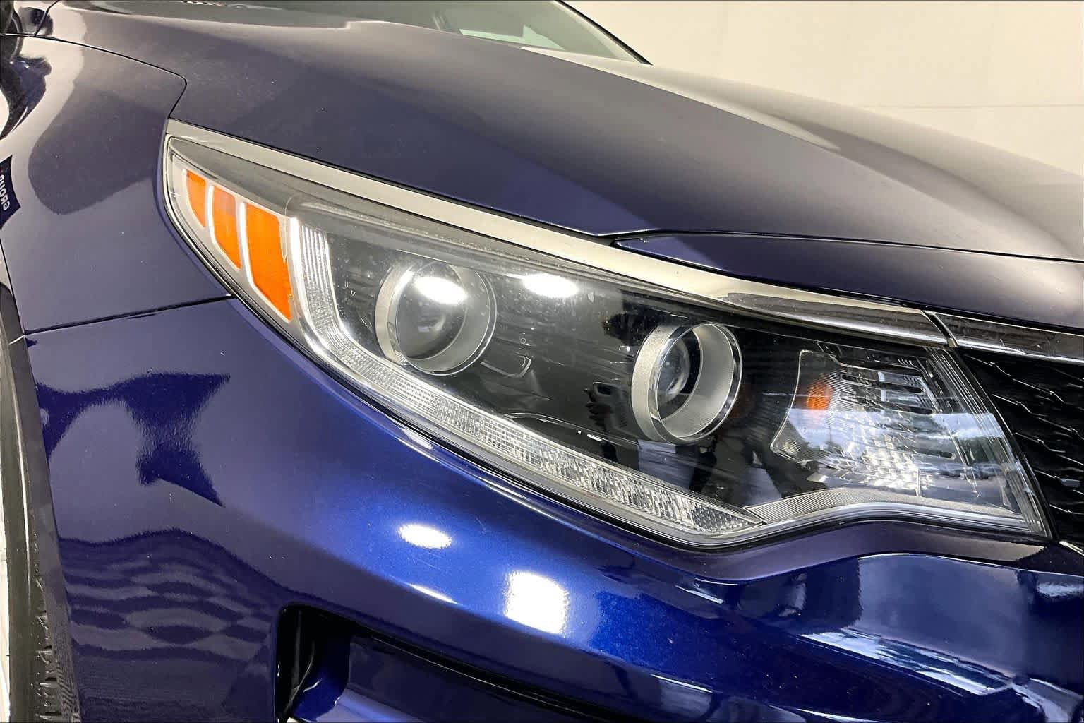 Used 2018 Kia Optima LX FWD image 26