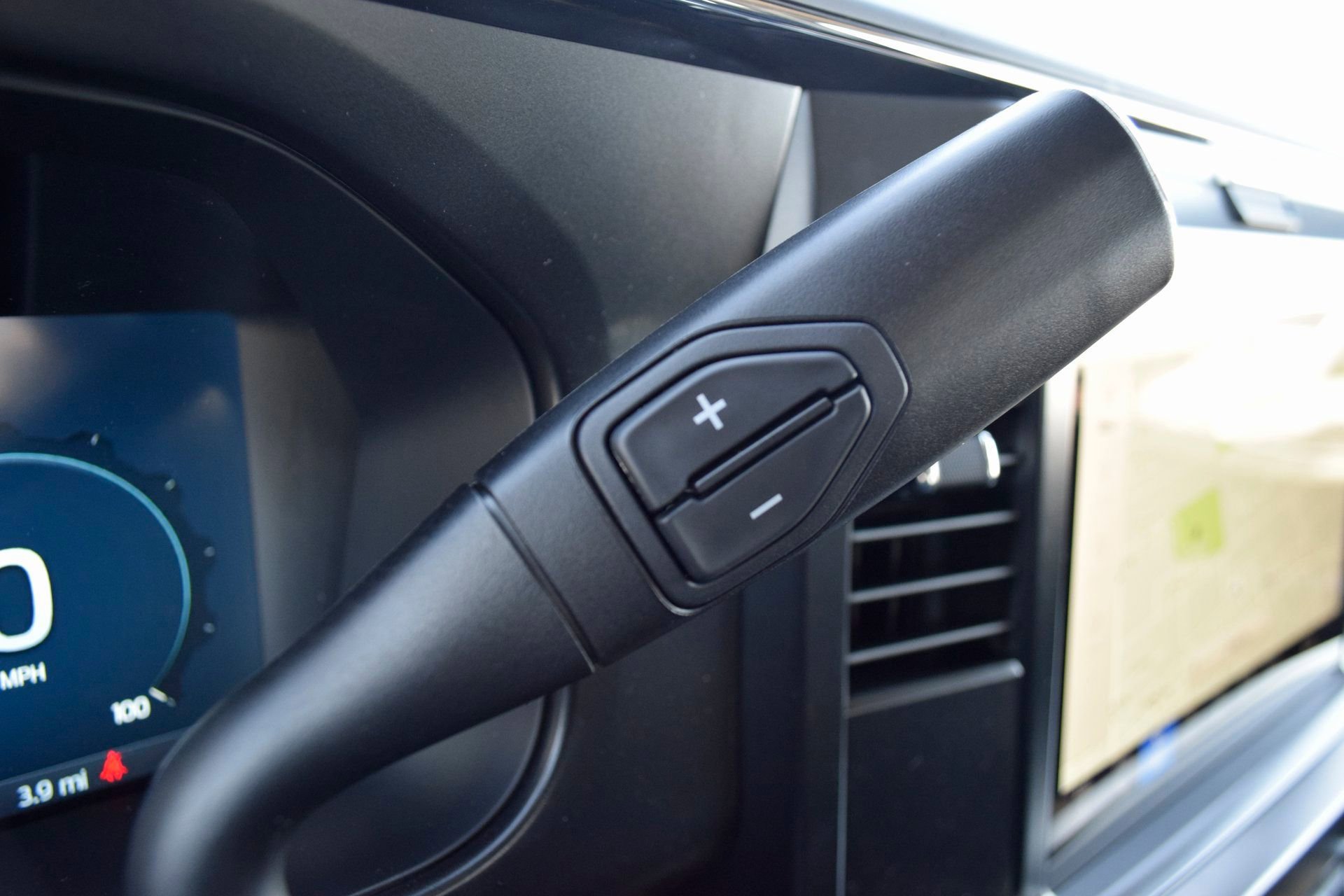 New 2026 Ford F250 Lariat w/ Chrome Package image 14