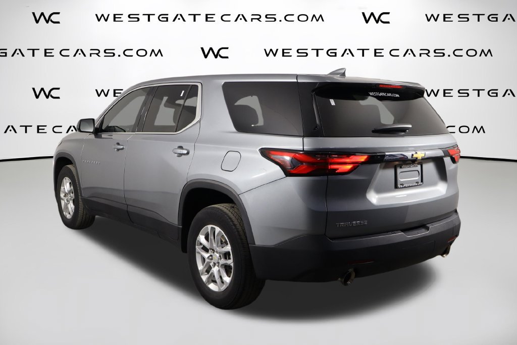Used 2023 Chevrolet Traverse LS FWD image 42