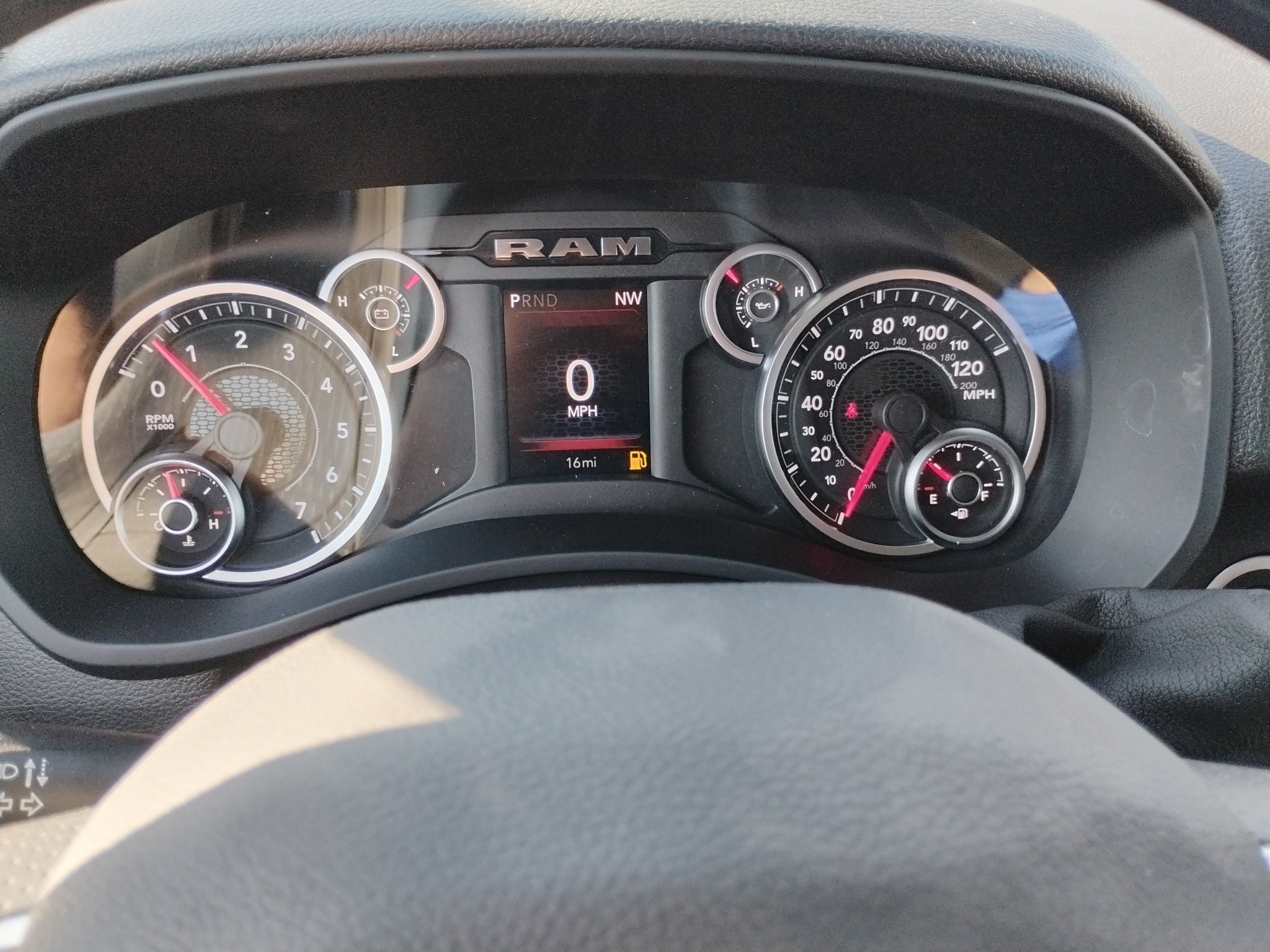 New 2027 RAM 2500 Tradesman AWD/4WD image 37