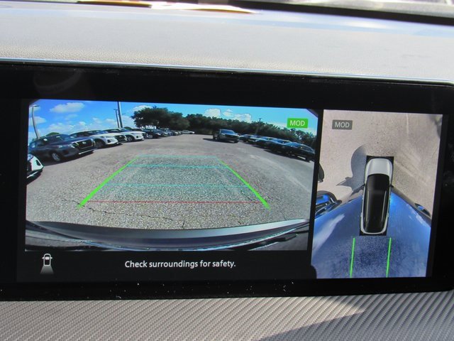 New 2026 Nissan Kicks SR image 15