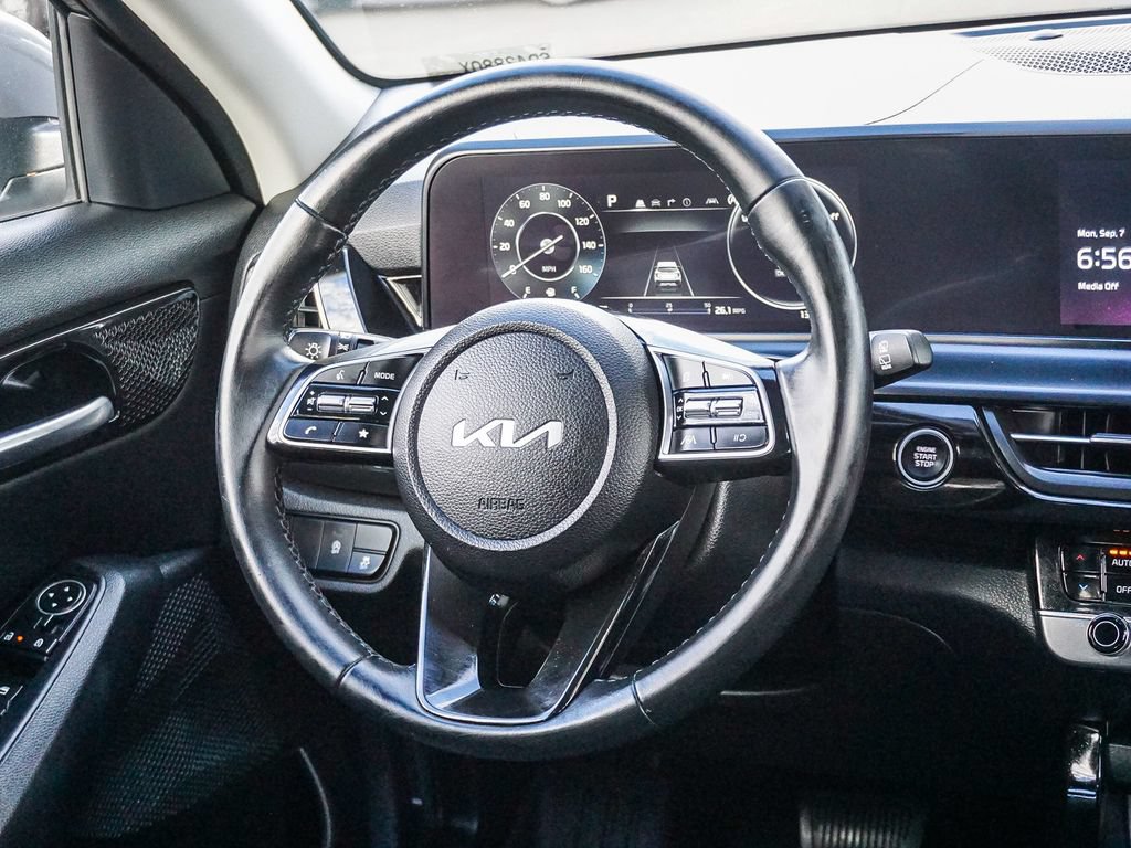 Certified 2024 Kia Seltos S FWD image 17