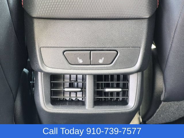 Used 2026 Chevrolet Equinox RS w/ Convenience Package III FWD image 32