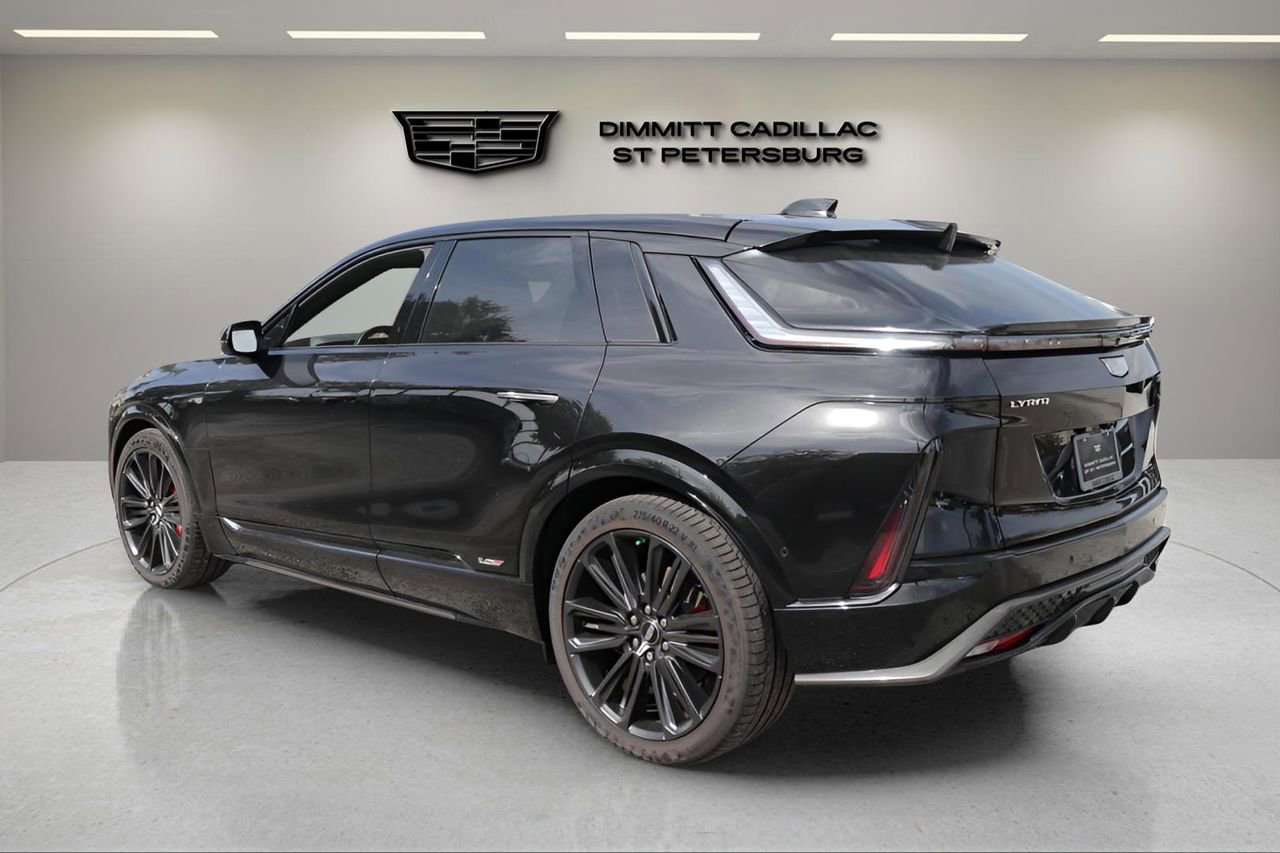 New 2026 Cadillac Lyriq V w/ Exterior Carbon Fiber Package image 3