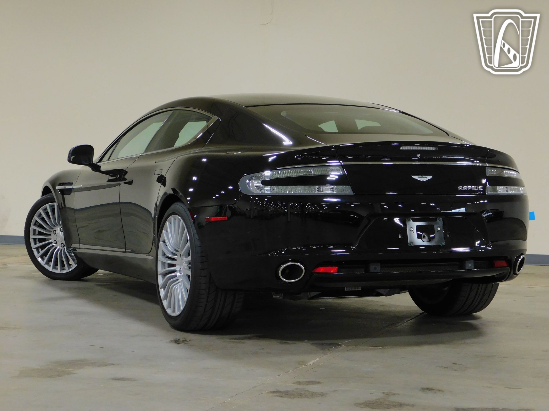 Used 2011 Aston Martin Rapide image 16