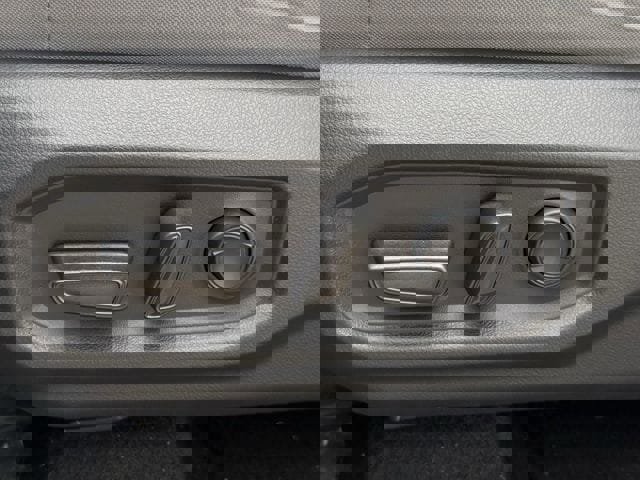 Used 2025 Toyota Tundra SR5 image 28