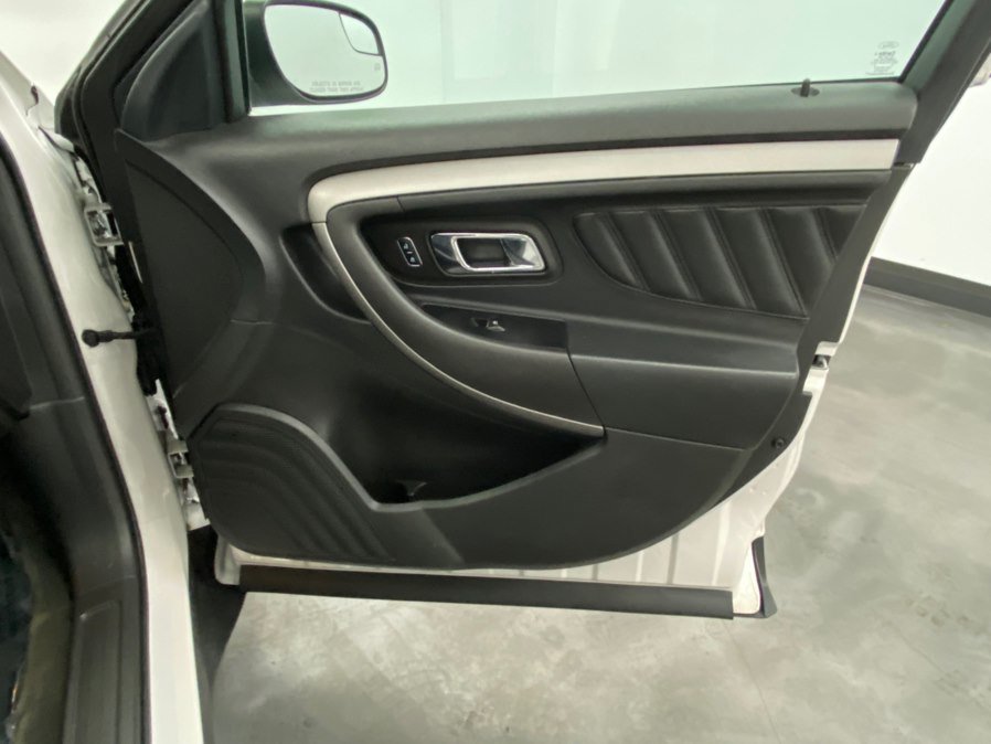 Used 2015 Ford Taurus SEL w/ Equipment Group 201A FWD image 45