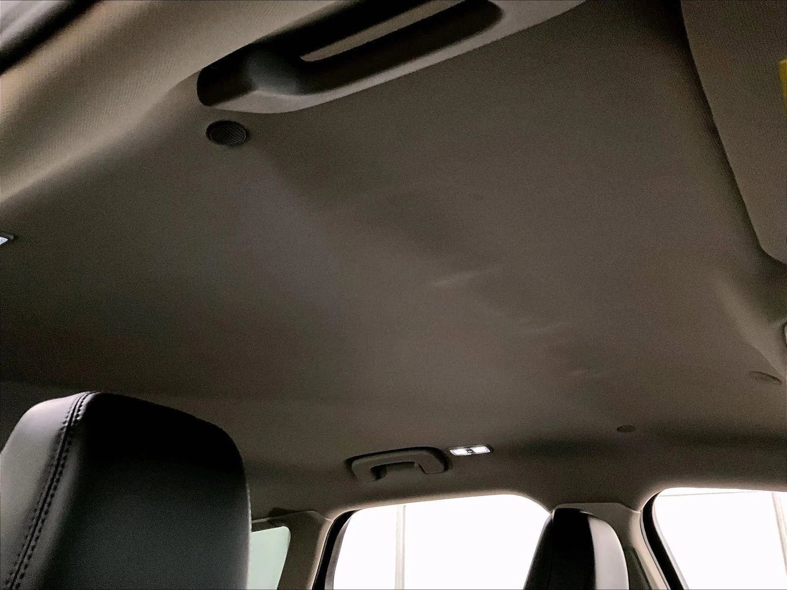 Used 2025 Lincoln Corsair AWD w/ Equipment Group 101A image 21